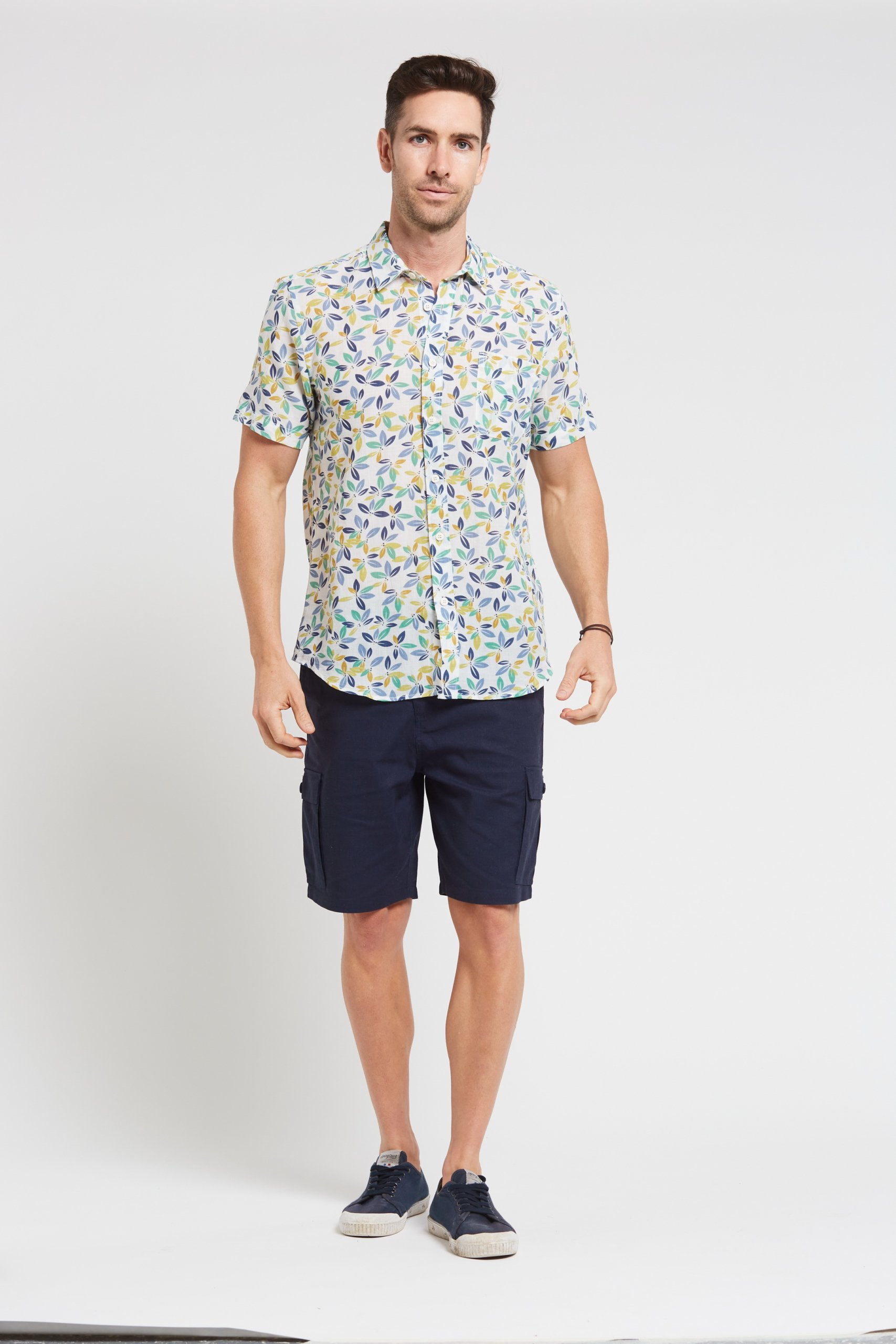 Men's Hemp Cotton Floral Leaf Short Sleeve Shirt-Blue Green - Braintree ...