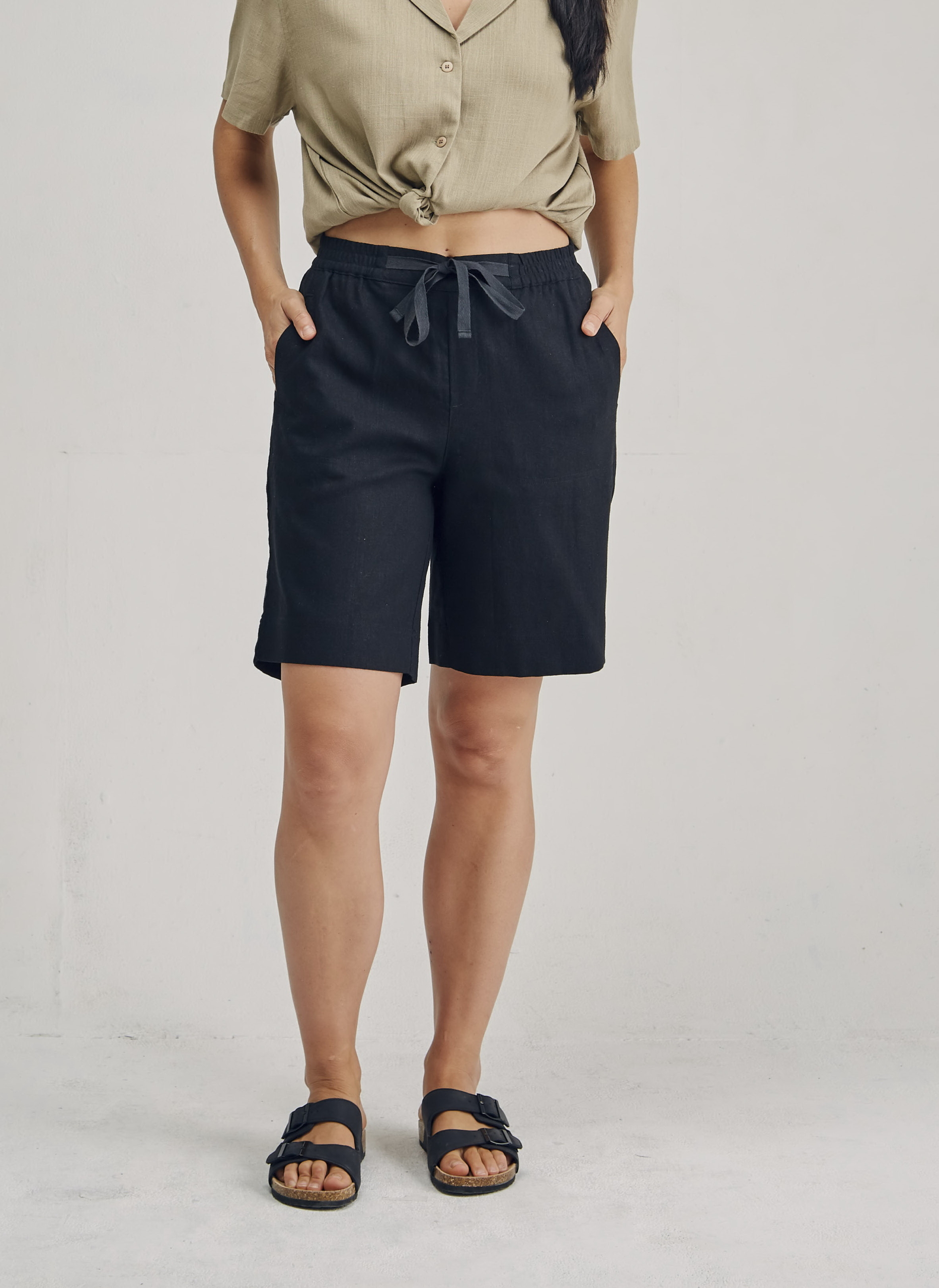 LSB2183 BLACK F Ladies' Hemp Rayon Shorts-Black