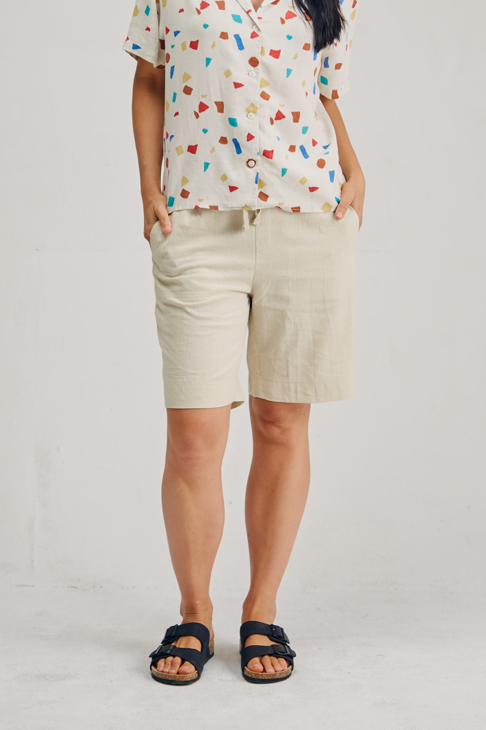 LSB2183 BONE F Ladies' Hemp Rayon Shorts-Black