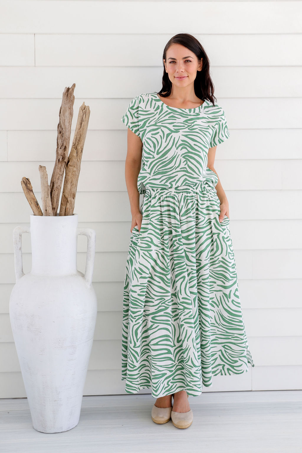 LSB2281 GREEN 1 (2) Ladies' Hemp Rayon Split Skirt-Green Print